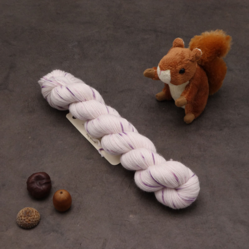 Amande Fing - Glace aux violettes - 50g