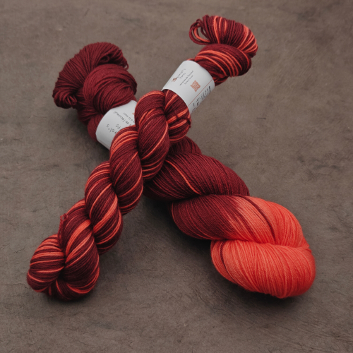 Noisette Fing - "Pooling" Grenat / Près du feu de camp - 100g